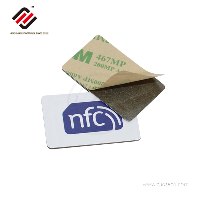 Impression personnalisée d'autocollant RFID anti-métal N215 