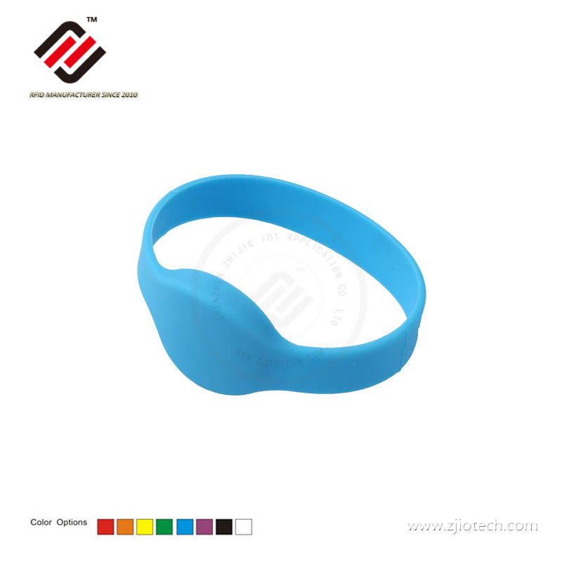  13.56MHz tête ovale fermée HF MF1K RFID bracelet en silicone